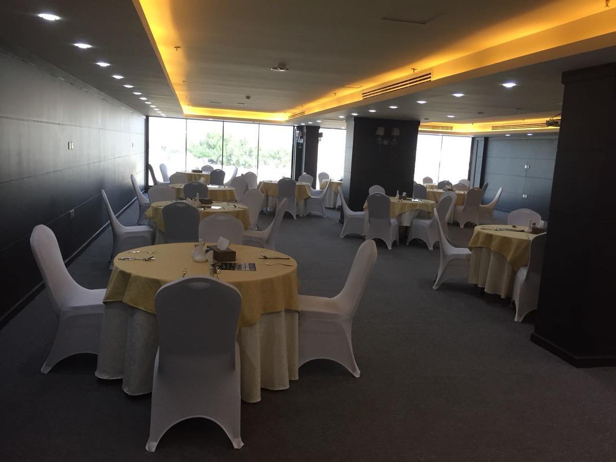 Golden Bujari Alulaya Hotel Al Khobar Exterior foto